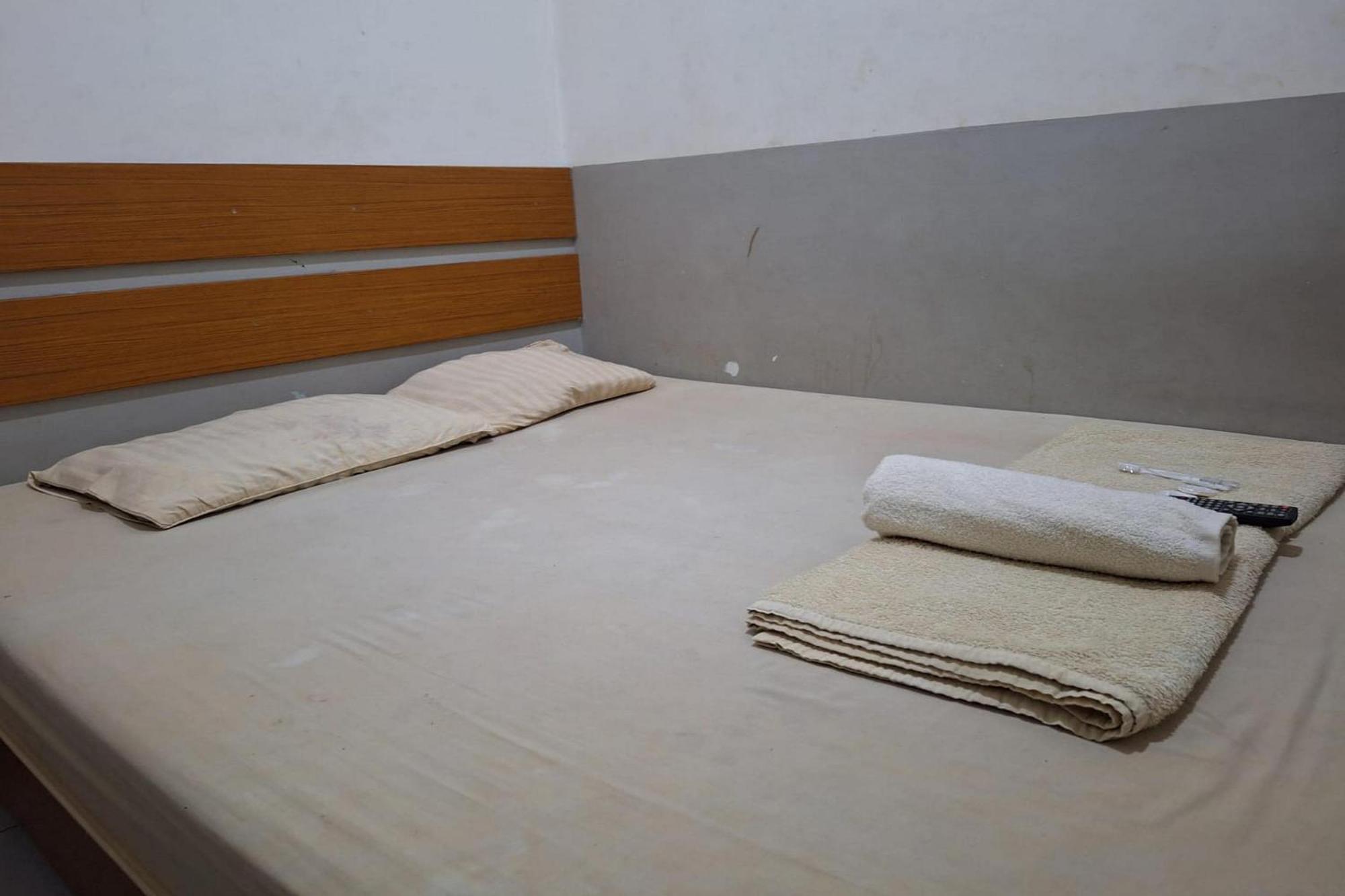 Oyo 93584 Rukotel South Tangerang Bagian luar foto