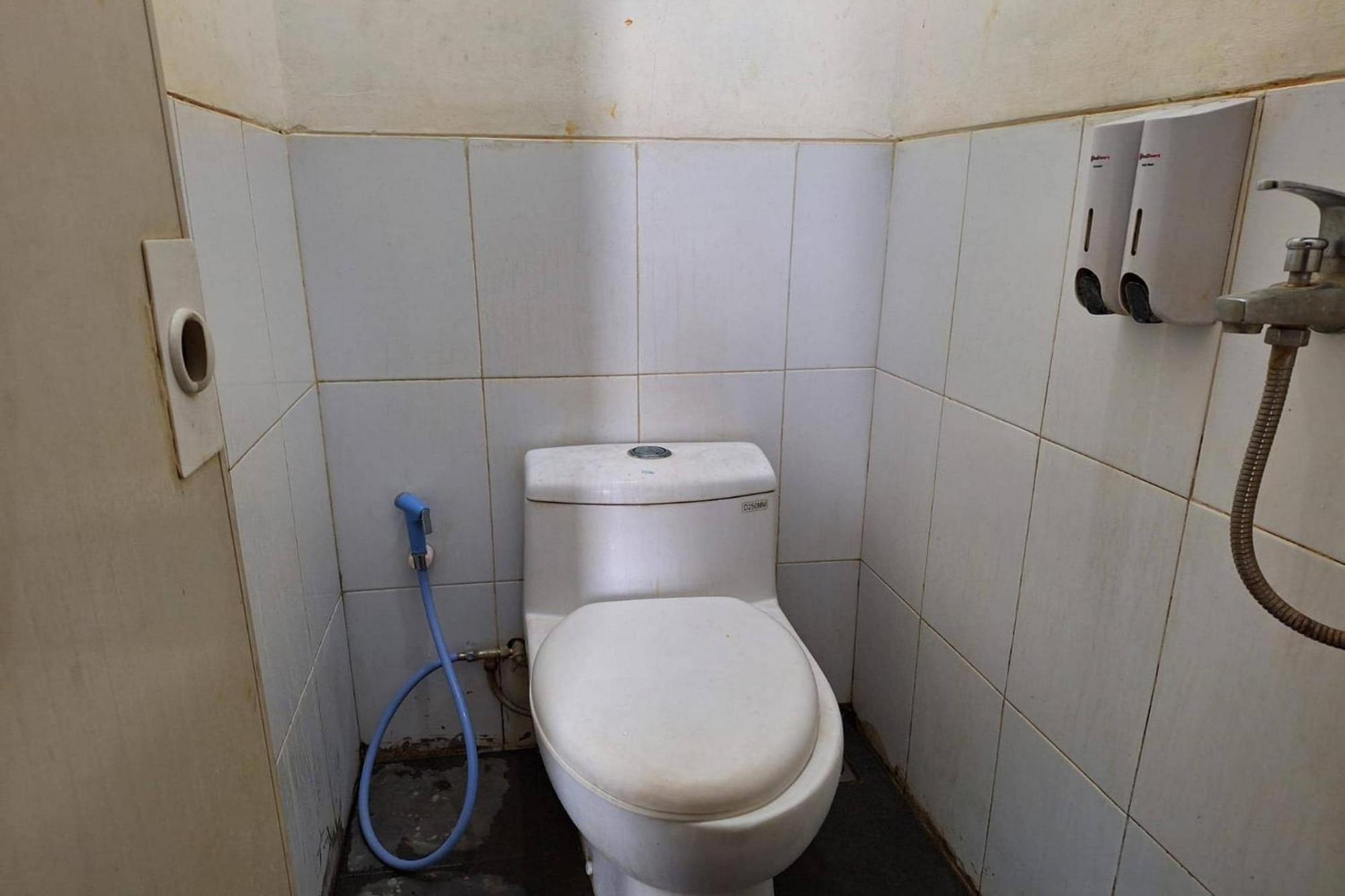 Oyo 93584 Rukotel South Tangerang Bagian luar foto
