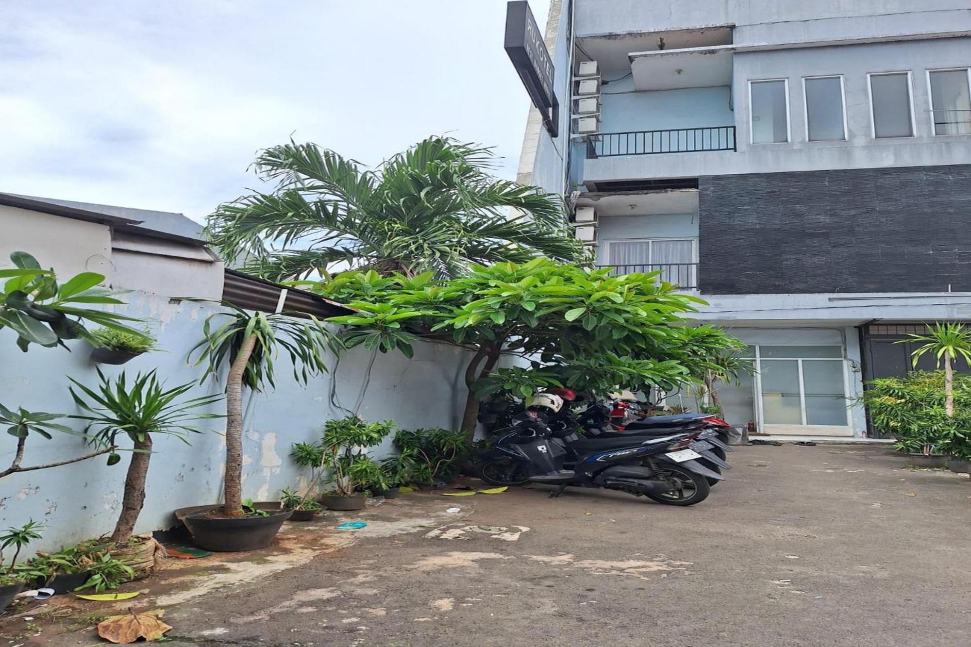 Oyo 93584 Rukotel South Tangerang Bagian luar foto